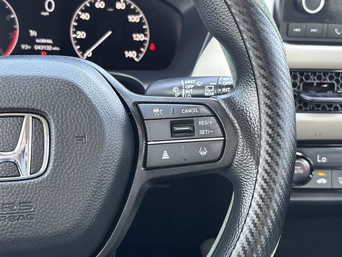 Used 2024 Honda HR-V LX image 31