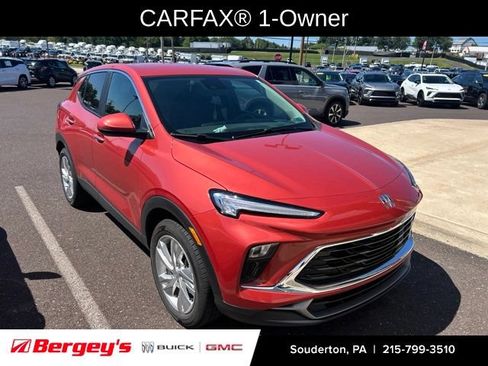 Used 2024 Buick Encore GX Preferred w/ Comfort Package FWD image 3