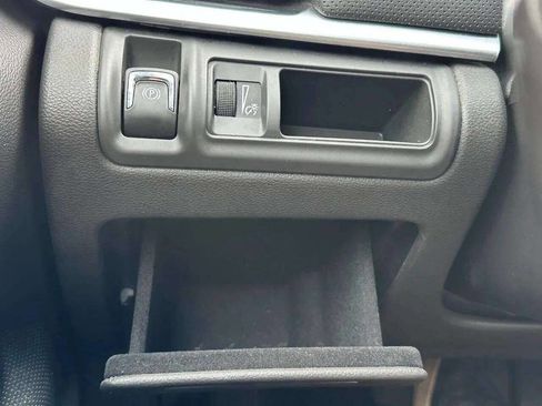 Used 2019 Cadillac XTS Luxury image 12