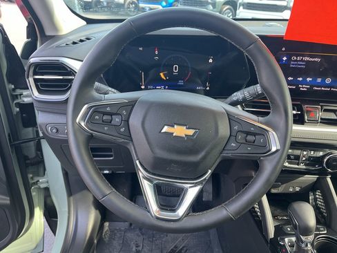 Used 2026 Chevrolet TrailBlazer LT w/ Convenience Package image 21