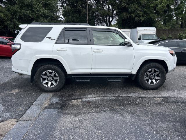 Used 2023 Toyota 4Runner TRD Off-Road Premium w/ Moonroof Package AWD/4WD image 5