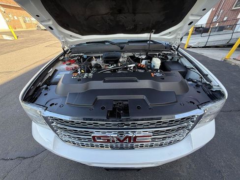 Used 2014 GMC Sierra 3500 Denali AWD/4WD image 34