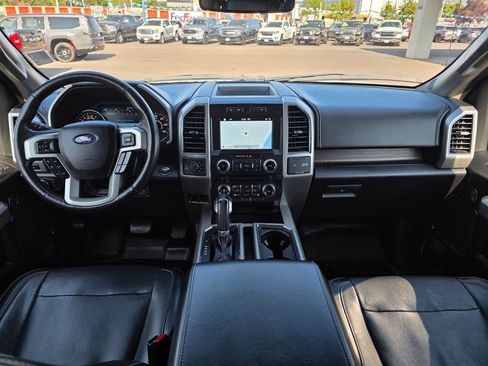 Used 2017 Ford F150 Lariat w/ Equipment Group 502A Luxury AWD/4WD image 5