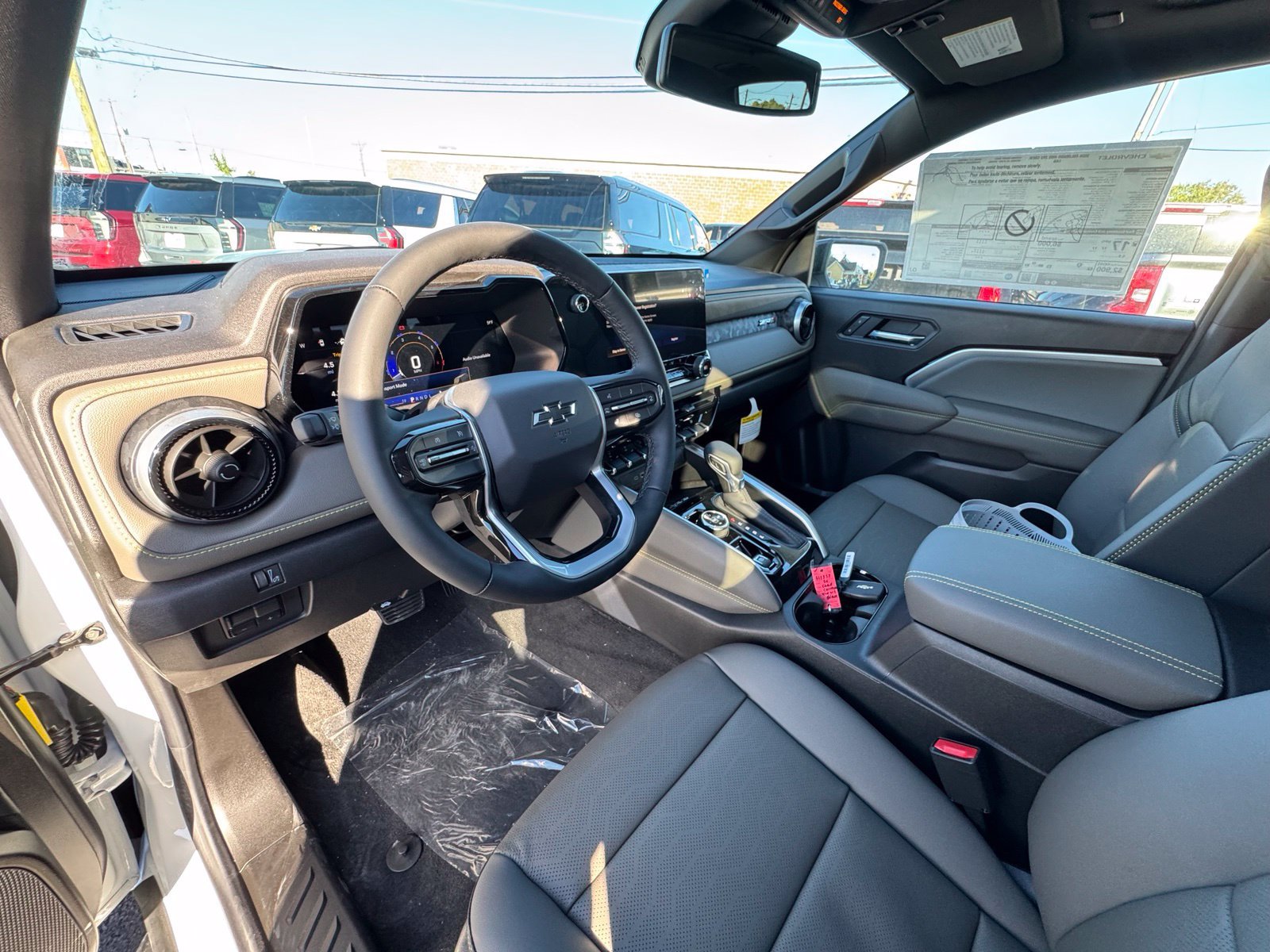 New 2026 Chevrolet Colorado ZR2 AWD/4WD image 16
