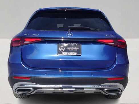 New 2026 Mercedes-Benz GLC 300 4MATIC image 6