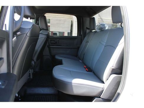 New 2024 RAM 2500 Tradesman w/ Chrome Appearance Group image 22