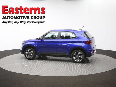 Used 2023 Hyundai Venue Limited w/ Cargo Package FWD image 62