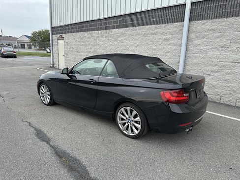 Used 2016 BMW 228i xDrive Convertible image 3