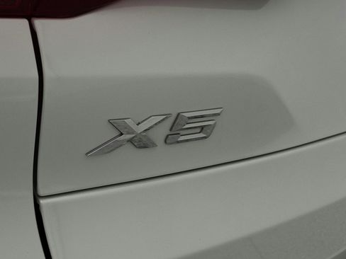 Used 2023 BMW X5 xDrive45e w/ Luxury Seating Package image 32