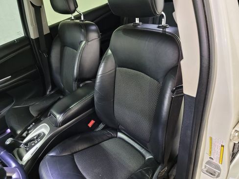 Used 2015 Dodge Journey Crossroad w/ Rear Seat Video Group image 8