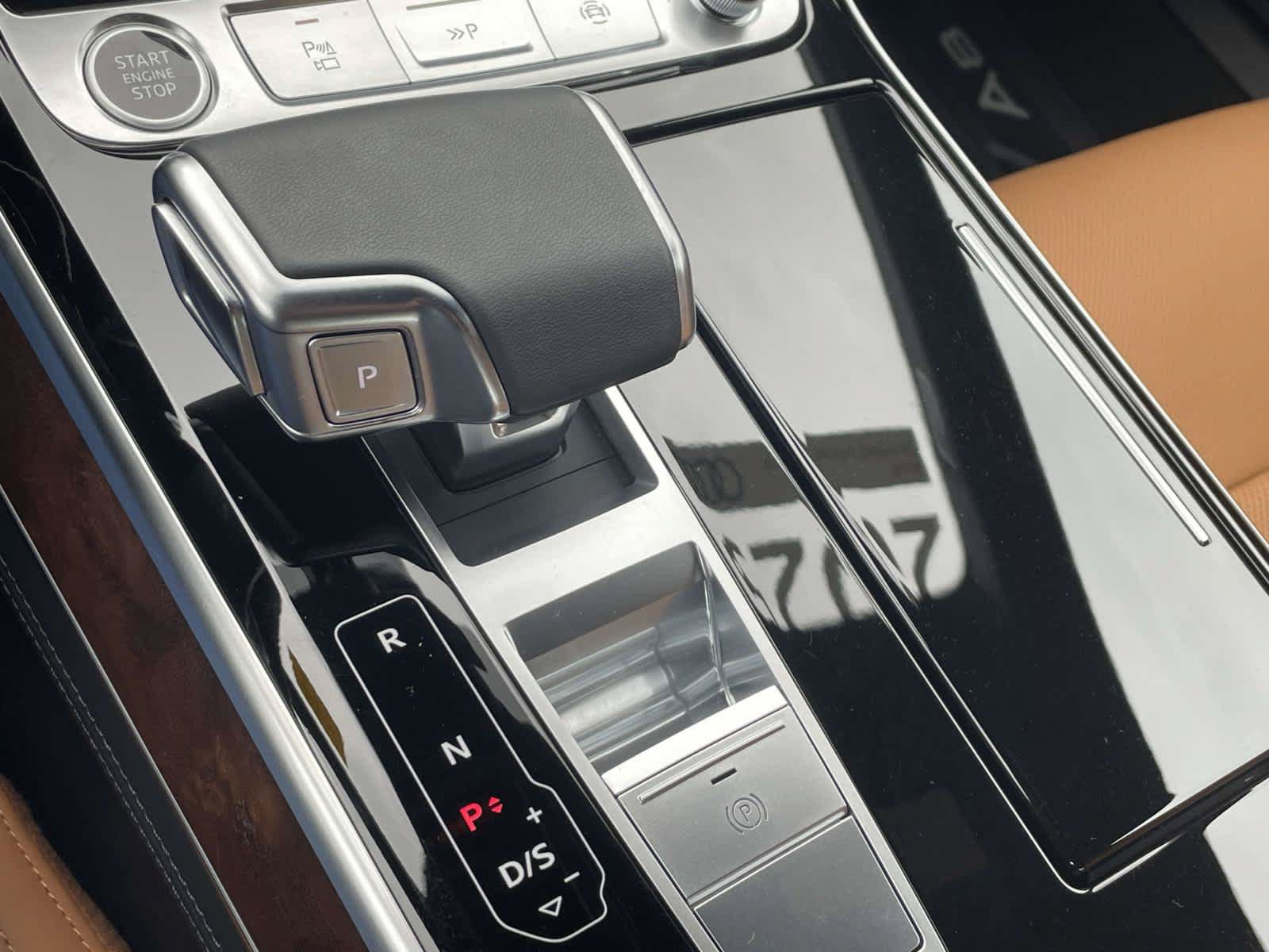 Certified 2025 Audi A8 L 3.0T w/ Executive Package AWD/4WD image 35