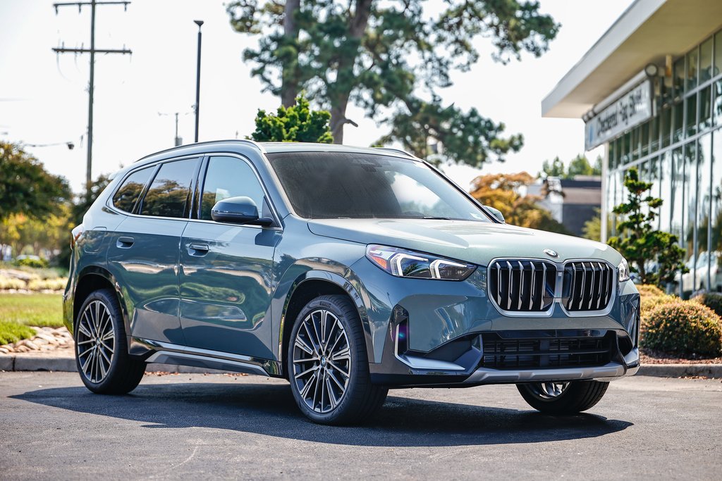 Used 2026 BMW X1 xDrive28i w/ Convenience Package AWD/4WD image 1
