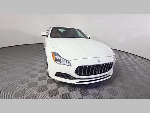 Used 2023 Maserati Quattroporte GT RWD image 51