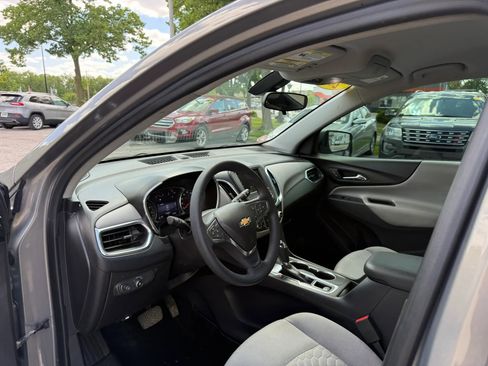 Used 2019 Chevrolet Equinox LT FWD image 10