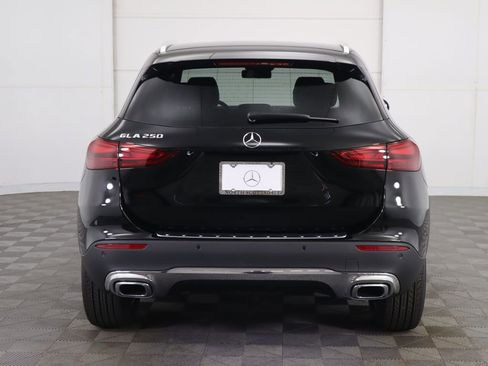 Certified 2025 Mercedes-Benz GLA 250 image 6