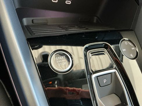 Used 2025 Audi A3 2.0T Premium w/ Convenience Package image 24