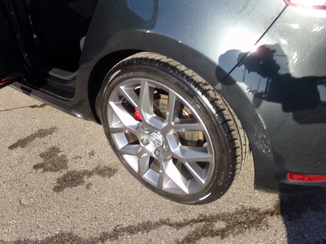 Used 2013 Volkswagen GTI 4-Door FWD image 24