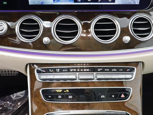 Used 2022 Mercedes-Benz E 450 4MATIC All-Terrain Wagon image 12