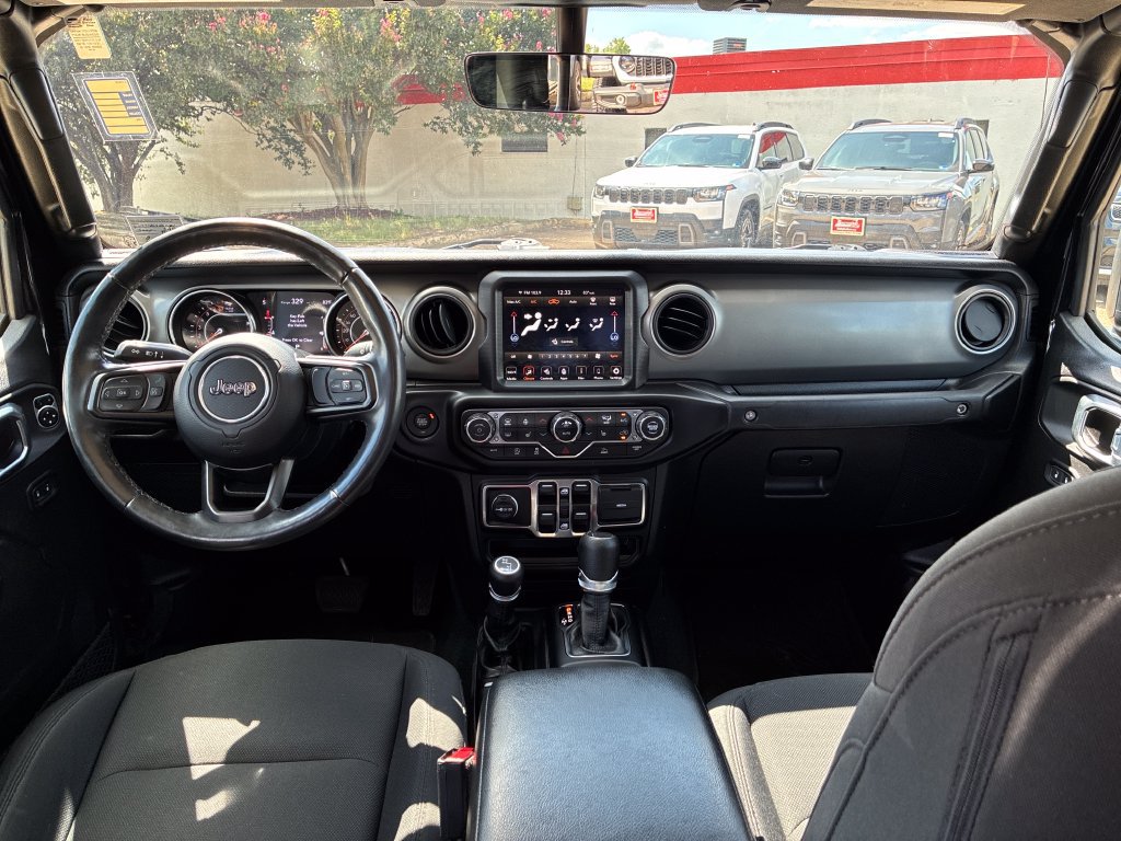 Used 2022 Jeep Gladiator Sport AWD/4WD image 14