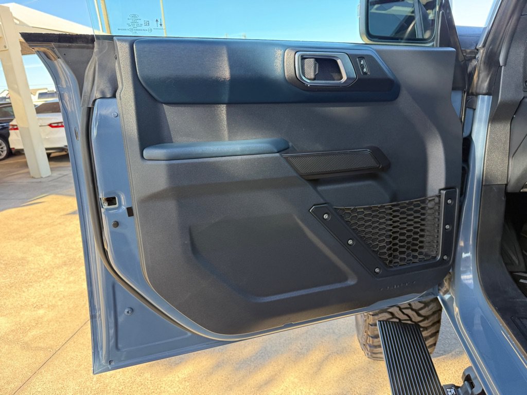 Used 2024 Ford Bronco Outer Banks AWD/4WD image 21