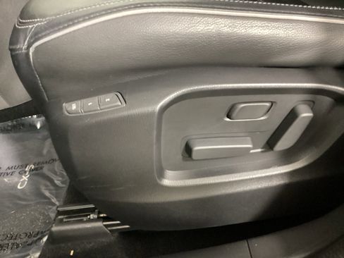 Used 2025 MAZDA CX-5 AWD 2.5 S w/ Preferred Package image 19