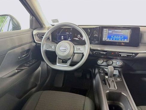 Certified 2025 Nissan Kicks S w/ Charging Package AWD/4WD image 18