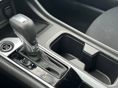 Certified 2024 Nissan Sentra SV image 20