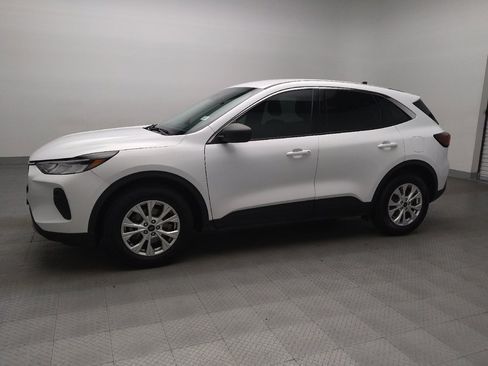 Used 2024 Ford Escape Active image 2