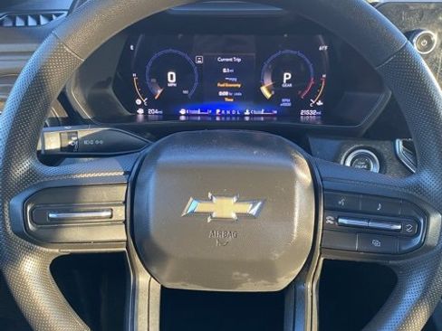 Used 2024 Chevrolet Colorado W/T image 19