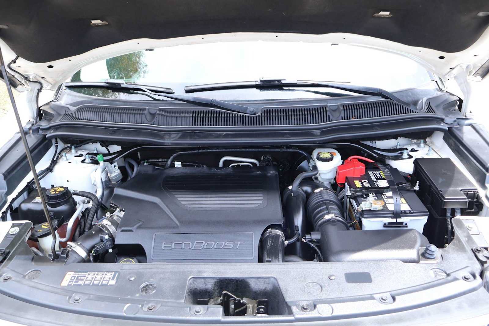 Used 2019 Ford Explorer Platinum AWD/4WD image 9
