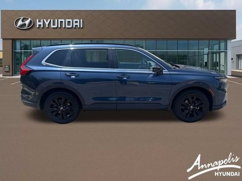 Used 2025 Honda CR-V Sport Touring image 6