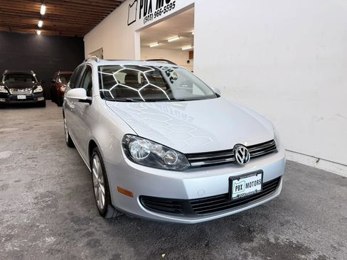 Used 2013 Volkswagen Jetta TDI FWD image 2