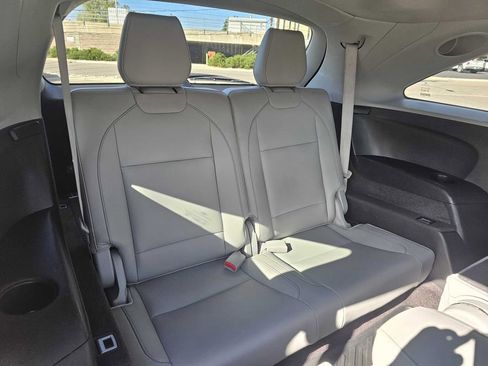 Used 2017 Acura MDX SH-AWD w/ Advance Package image 41