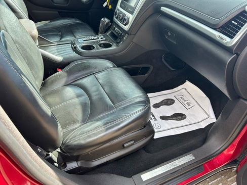 Used 2013 GMC Acadia SLT image 11