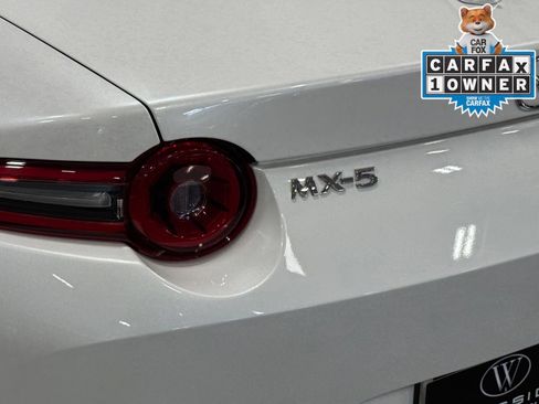 Used 2024 MAZDA MX-5 Miata Grand Touring RWD image 49