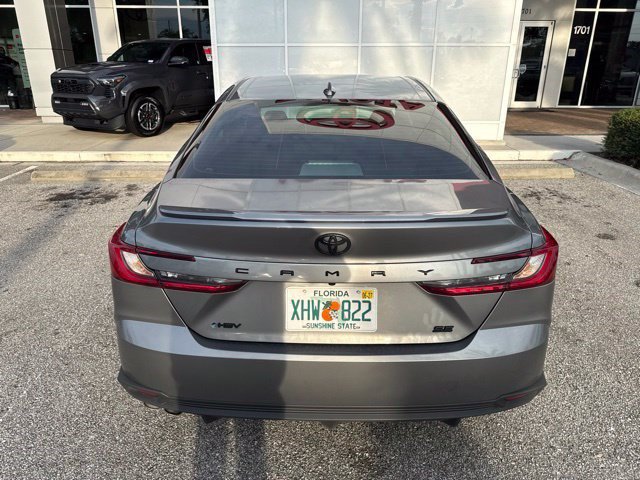Used 2026 Toyota Camry SE FWD image 7