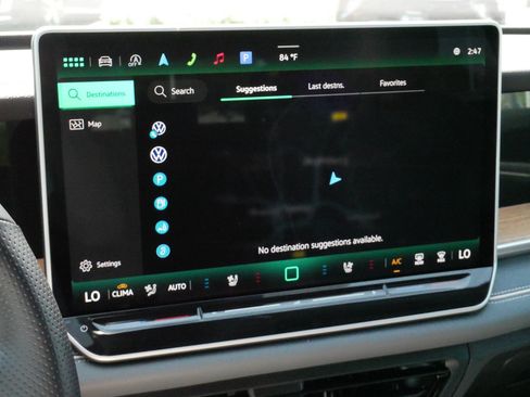 Certified 2025 Volkswagen Tiguan SEL R-Line AWD/4WD image 22