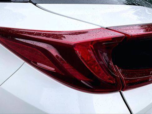 Used 2020 Toyota Prius Prime LE FWD image 26