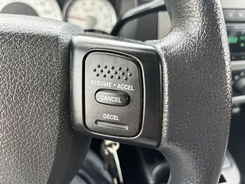 Used 2008 Dodge Dakota SLT image 18