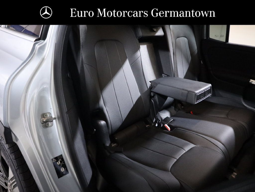 Used 2024 Mercedes-Benz EQB 300 4MATIC image 44