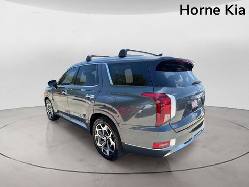 Used 2021 Hyundai Palisade Calligraphy w/ Cargo Package FWD image 5