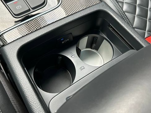 Used 2024 Audi SQ5 Prestige image 45