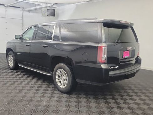 Used 2020 GMC Yukon XL SLT w/ Open Road Package image 3