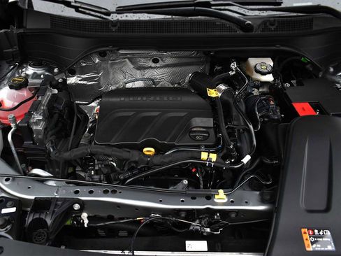 New 2026 Chevrolet Trax RS w/ Sunroof Package image 26