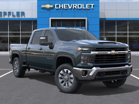 New 2026 Chevrolet Silverado 2500 LT w/ All Star Edition AWD/4WD image 7