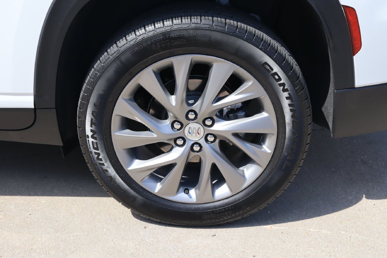 Used 2026 Buick Enclave Preferred FWD image 29