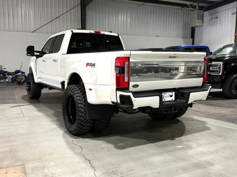 Used 2025 Ford F450 Platinum w/ Platinum Plus Package image 7