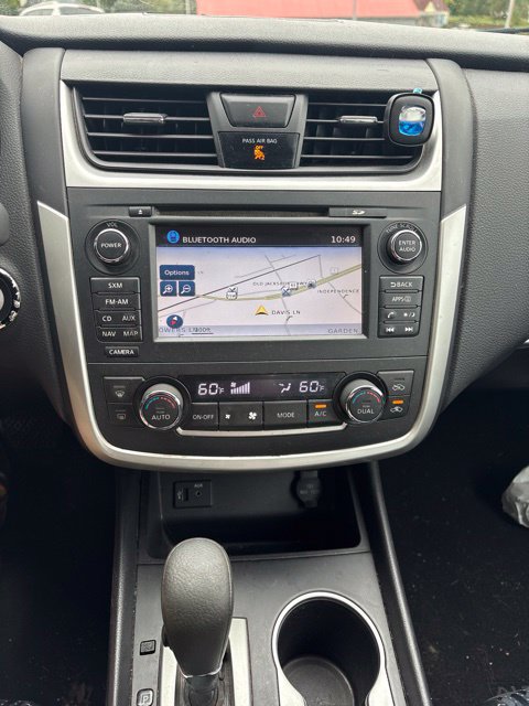 Used 2016 Nissan Altima 2.5 SV w/ Convenience Package FWD image 6
