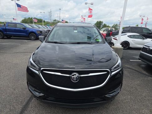 Used 2021 Buick Enclave Premium w/ Sun and Sites Package AWD/4WD image 2