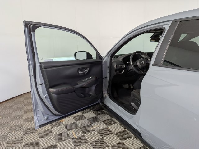 Used 2024 Honda HR-V Sport image 14